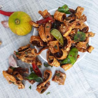 CÁ ĐUỐI SỐT THÁI HŨ 300G