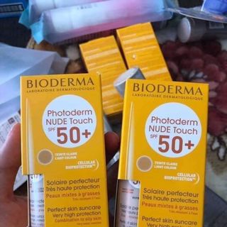 Kem chống nắng vậy lý BIODERME Pháp