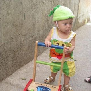 Xe gà tậ p đi cho bé yêu