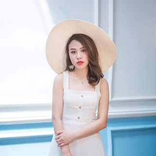 Váy maxi phối ren trắng