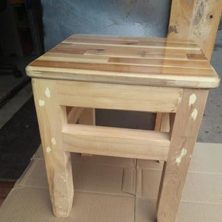 ghế đôn bằng gỗ cao su 35 cm