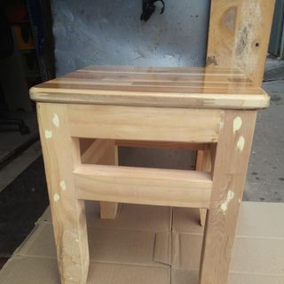 ghế đôn bằng gỗ cao su 35 cm