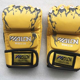 Găng tay MMA hở ngón giành cho môn võ tự do WOLON