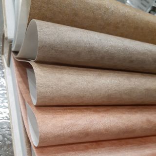 Thanh lý giấy dán tường Nhật Bản FURISU màu nâu, vàng, trắng