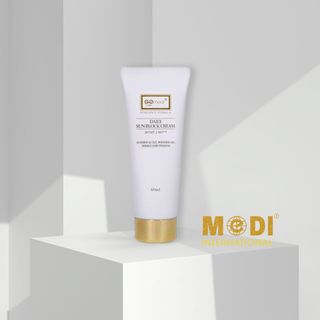 Kem chống nắng trắng da - Daily Sunblock Cream SPF 50/PA+++