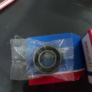 Bạc đạn vòng bi SKF 6002 2RS
