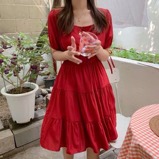 Đầm voan dày mịn( vàng,đỏ) . From chuẩn y hình