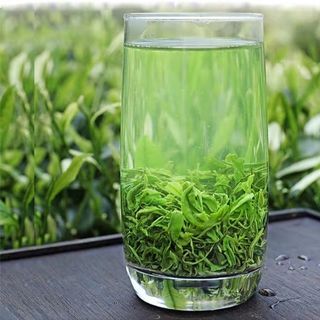 Trà nõn tôm Tân Cương Thái Nguyên