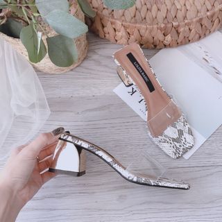 DÉP GUỐC LOLITA K112