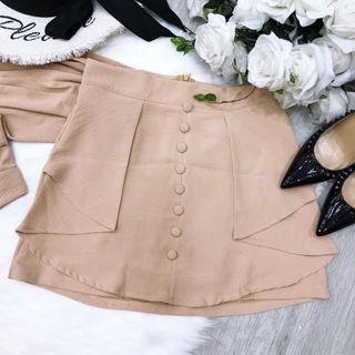 Set áo tay phồng nơ - chân váy nút