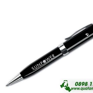 Bút Đa Năng in khắc logo theo yêu cầu Doanh Nghiệp