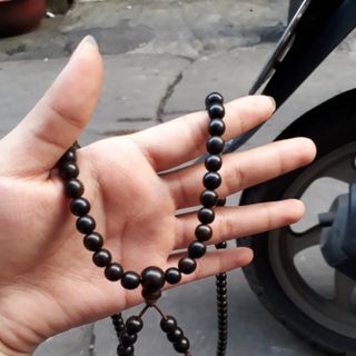 Tràng hạt Trầm Hương