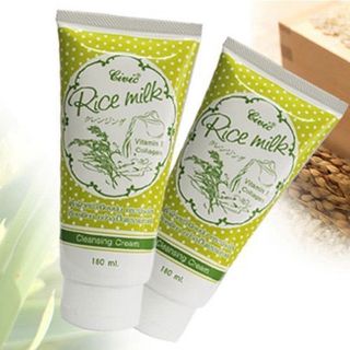 Sữa rửa mặt gạo