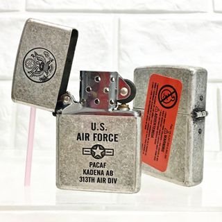 Bật Lửa ZIPPO Mỹ, Bật Lửa ZIPPO USA U.S (Không Quân Mỹ) Màu Bạc Cổ Điển Xài Xăng Có Tem Đỏ giá sỉ