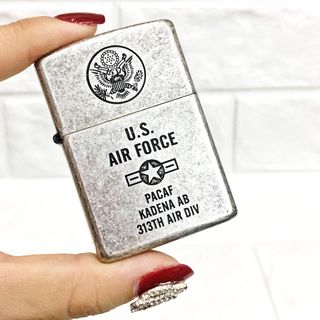 Bật Lửa ZIPPO Mỹ, Bật Lửa ZIPPO USA U.S (Không Quân Mỹ) Màu Bạc Cổ Điển Xài Xăng Có Tem Đỏ