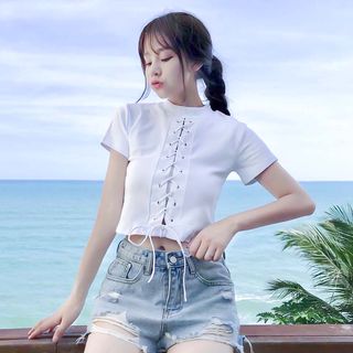áo thun crop top đan dây Mã: AX3691 - TRẮNG