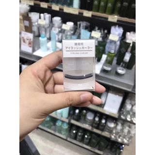 Kẹp mí mặt