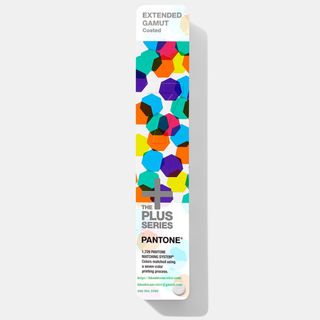 Bảng màu Pantone C Extended Garmut GG7000 2020 USA