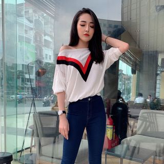 Áo len cánh rơi