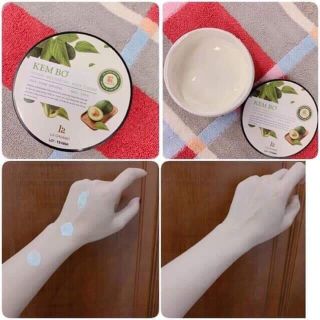 Kem body bơ