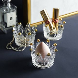 Kệ để mút và đồ trang sức