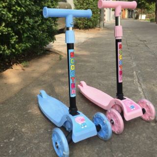 XE TRƯỢT SCOOTER 3 BÁNH CÓ ĐÈN