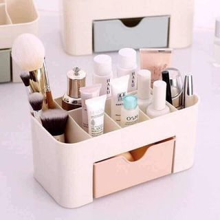 Tủ nhựa đựng mỹ phẩm