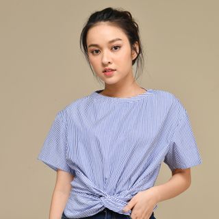 Áo sơ mi xoắn bụng