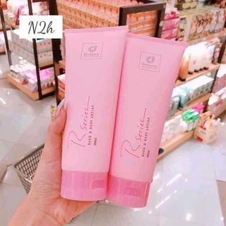 Sữa dưỡng thể trắng da