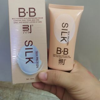 Kem nền bb silk kiềm dầu cực kỳ tốt giá sỉ