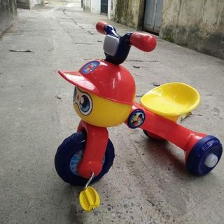 XE CON KIẾN 3 BÁNH
