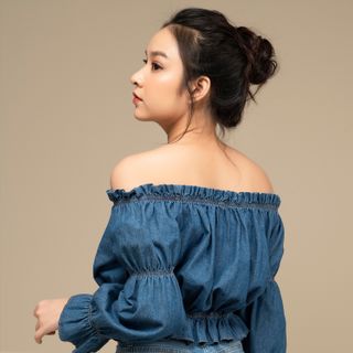 Áo trễ vai nhún gấu