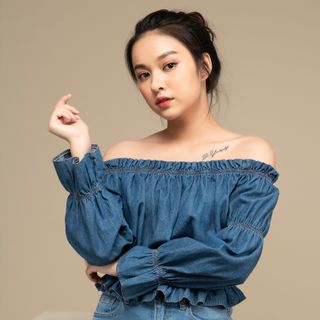 Áo trễ vai nhún gấu