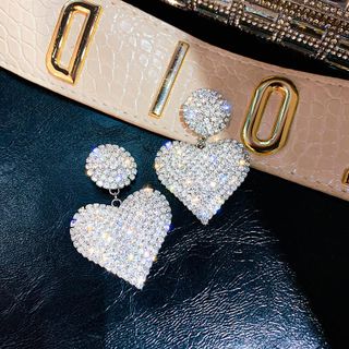 Khuyên Tai Cao Cấp