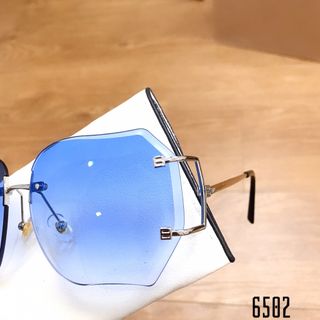 KÍNH THỜI TRANG 6582