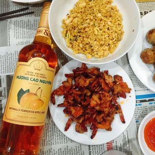 Nước táo mèo lên men tự nhiên Hương Cao Nguyên 750ml