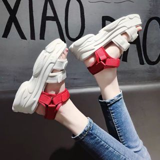 Giay sd đế bánh mì cá tính