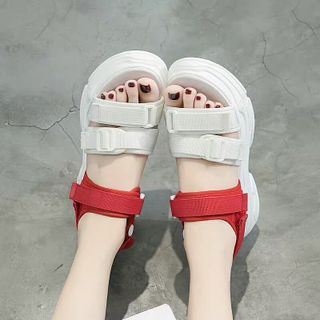 Giay sd đế bánh mì cá tính