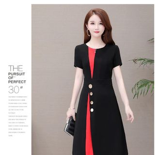 ĐẦM XOÈ PHỐI MÀU CỔ TRÒN - DT1248