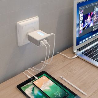 Bộ Cóc Cáp Sạc BA34 Borofone - 2 Cổng USB - Cổng Type-C chuẩn EU