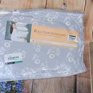 Cặp Gối Everon Hoa Trà
