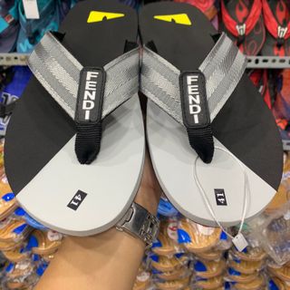 Dép FENDI mẫu mã (mới)