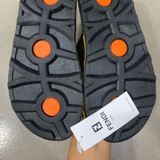Dép FENDI mẫu mã (mới)