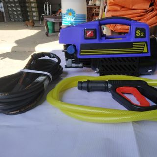Máy rửa xe mitec