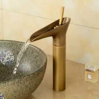 Vòi lavabo đồng thau cổ điển (thác nước)