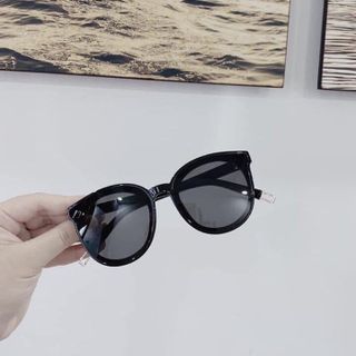 Kính Mắt Thời Trang