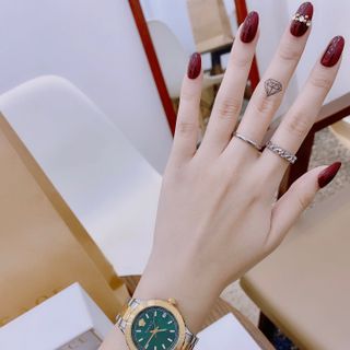 Đồng hồ nữ VERSAEC HELLENYIUM