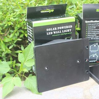 Đèn năng lượng mặt trời cảm biến chuyển động 20LED