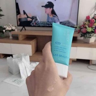 Kem chống nắng SUN BLOCK