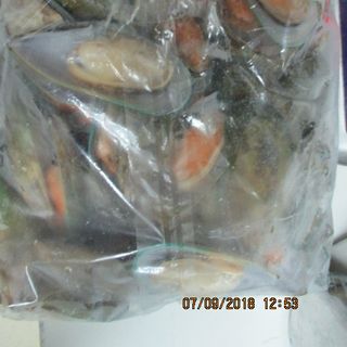 Vẹm Xanh Nữa mảnh Size M (35/45 con/ kg) Neaziland